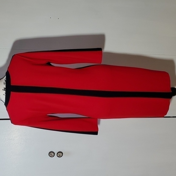 Lynn Ritchie- Womens Red & Black Color block Slimming Dress Sz.Small - Picture 3 of 5